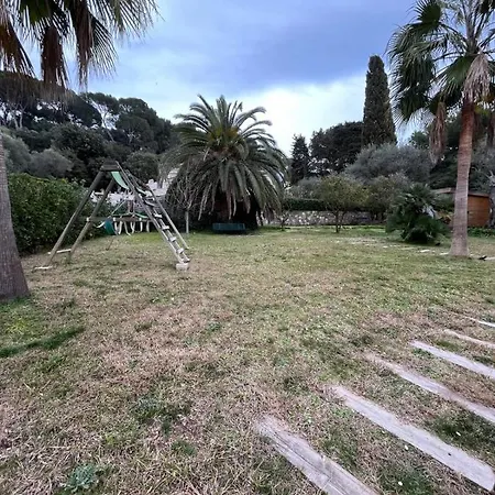 Best Of For 10 Guests In Cap Antibes